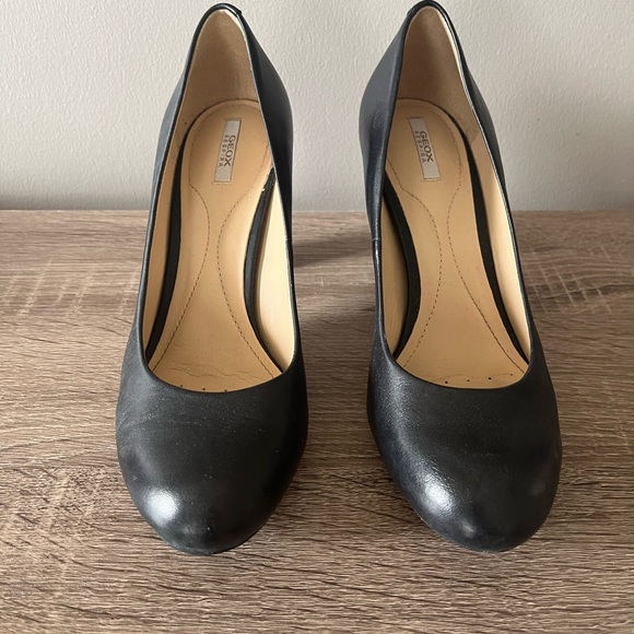 GEOX heels Size 6 - Picture 2 of 5